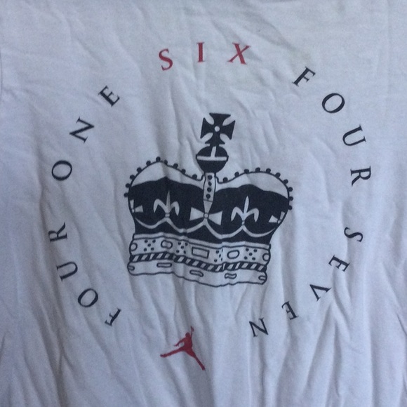 Boys Tee - Picture 2 of 3